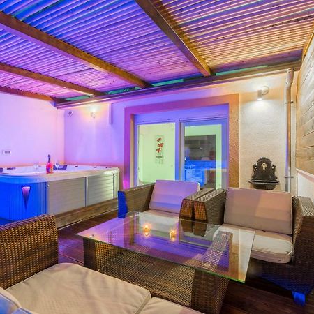 Alena Luxury Apartment With Jacuzzi Σπλιτ Εξωτερικό φωτογραφία