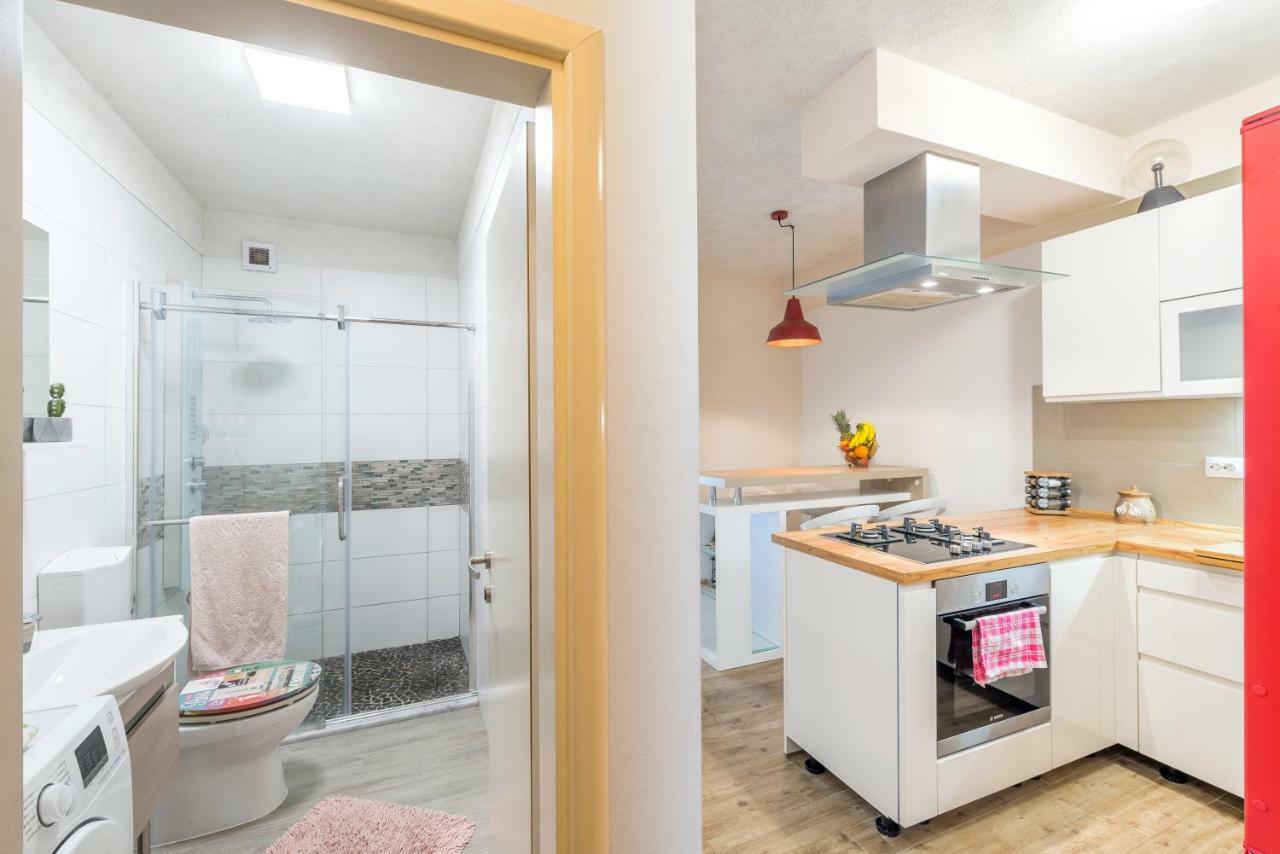 Alena Luxury Apartment With Jacuzzi Σπλιτ Εξωτερικό φωτογραφία