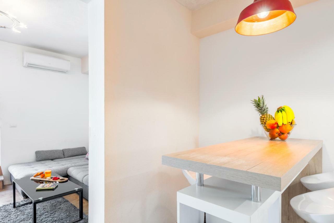 Alena Luxury Apartment With Jacuzzi Σπλιτ Εξωτερικό φωτογραφία