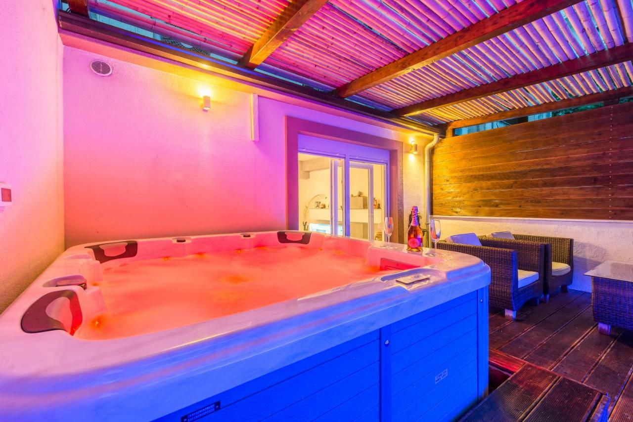 Alena Luxury Apartment With Jacuzzi Σπλιτ Εξωτερικό φωτογραφία