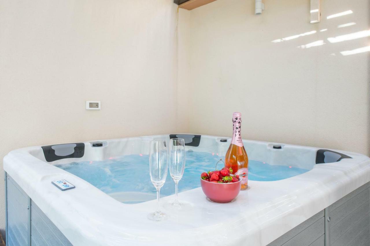 Alena Luxury Apartment With Jacuzzi Σπλιτ Εξωτερικό φωτογραφία